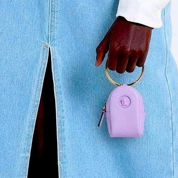 VERSACE
Wallet Limited Edition NWB exclusive edition to your collection - Picture 3 of 16